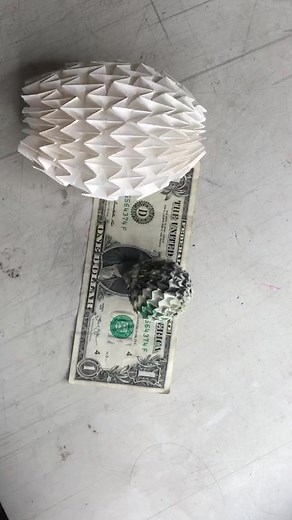 I stumbled on @janessamunt attempting a dollar magic ball, and I just had to give it a try!