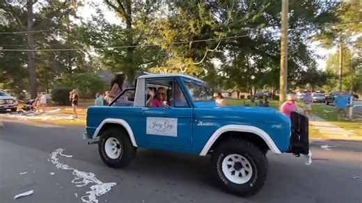 4.9K views · 31 reactions | ESD HOMECOMING PARADE - CCHT VIDEO of the 2025 Enterprise Homecoming Parade! (Sorry we were late posting this video, again, we had an emergency out East Quitman with no cellphone service and are just getting around to posting). Thanks for understanding. Now let’s show these folks some ❤️ for naming this an AWESOME parade!! | Clarke County Hot Topics | Facebook