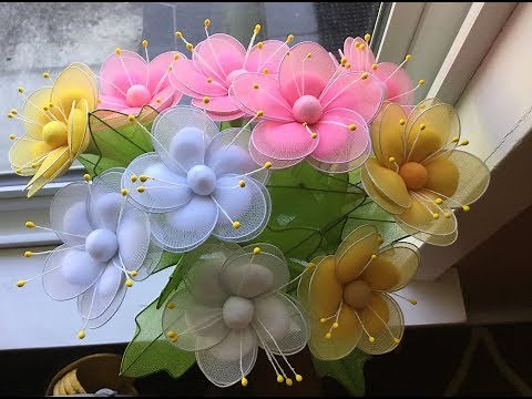 How to make a nylon stocking flowers