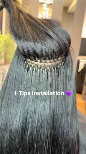 Seamless I-Tips installation ✨ Lightweight, natural & undetectable for that flawless everyday look 🤍 Clean sections • Secure beads • Perfect blend Book your I-Tips appointment 💫 #ITipsInstallation #ITipsHair #Microlinks #LuxuryExtensions #ProtectiveStyles