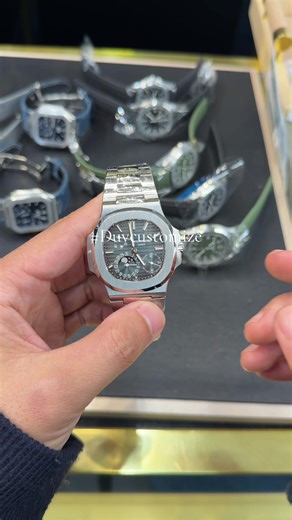 How to Customize Luxury Watches: A Complete Guide