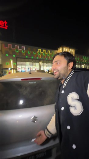 New year deal representing MFZ cafe to the lovely people of Peshawar at Gulbahar no 1 near shell pump , HBK , and university town Peshawar #newyear #challenge #fastfood #peshawar #firstvlog