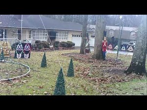 Santa's Gotta Dirty Job