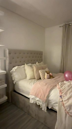 Room inspo 💗 Welcome to my little cozy escape the soft lighting, fluffy bedding, and girly details that make this room feel like a whole Pinterest board come to life. ✨ Every corner feels warm, clean, and comforting, like the kind of space you never want to leave. From the glow of my vanity to the cute decor pieces on my shelves, everything in here is picked to make the room feel peaceful, feminine, and so me. It’s the perfect mix of cozy vibes and aesthetic touches that make your room feel lik