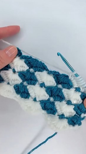6.4K views · 101 reactions | Easy crochet tutorial 殺 . . . . . #reels #tips #crochetreelsplay #howto #crochet #fyp #knitting #knit #crochetreels #crochetdesigner #igcrochet #yarnbender #crochetpatterns #crocheting #crocheter #maker #crochetstitch #crochetlove #crochetinspiration | FB-TV | Facebook