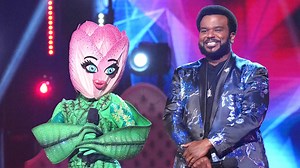 'The Masked Dancer's Ken Jeong Gets a Fun Nod in to Mayim Bialik's 'Blossom' (VIDEO)