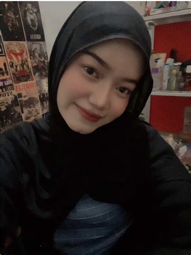 alisa (@als_ana)’s videos with cloud 9 sped up - favmusicvibes