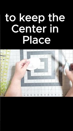 🔥✂️Dresden Plate Quilt Block CENTER Method ((NO PINS REQUIRED!!))#diy #shorts #sewing