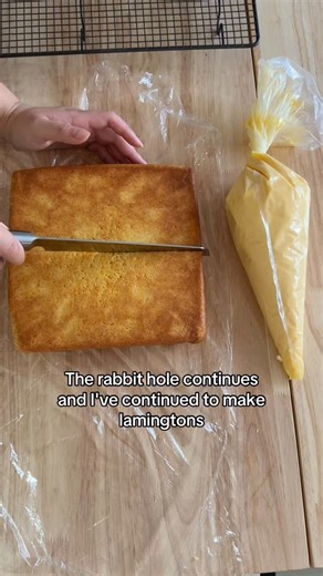 Lemons to lemon meringue lamingtons 🍋✨ #lamingtons #bakingtherapy #lemonmeringue | Sassy Sprinkles Cakery