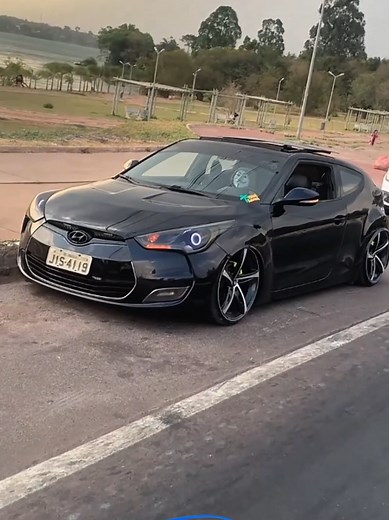 O problema do Hyundai Veloster: por que ele virou meme?