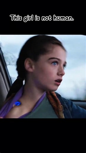 This girl doesn't seem human (この少女は人間には見えない) #trending #tomorrowland
