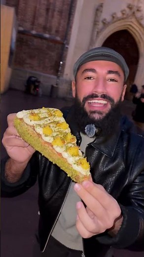 Baklava-Slice in München! 🥐🍕#crustyslices #crossaintpizza #franchise #halal #food