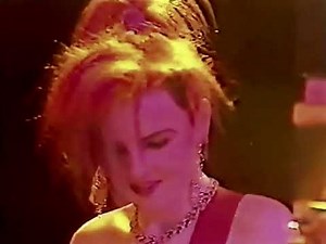 fuzz box - love is the slug (video)