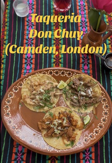 Taqueria Don Chuy is the newest Mexican-owned taqueria in Camden and they’re located just two blocks away from the Camden Town station. They serve outstanding carnitas tacos with cueritos (deep fried pork skin), a really good carne asada and decent chicken al pastor. Plus it’s the only taqueria where I’ve seen Boing! #mexicanfood #tacos #london #UK #camden
