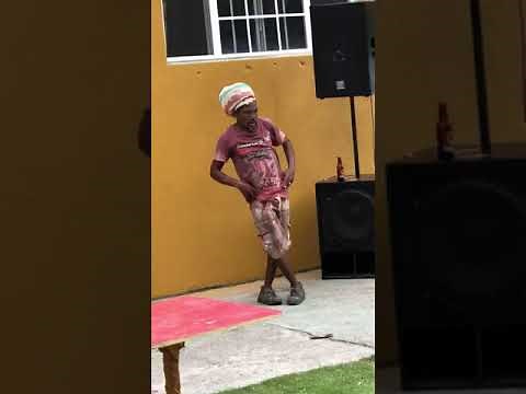 How Jamaicans Dance to Bob Marley & Other Reggae Music | EpicwowMoments