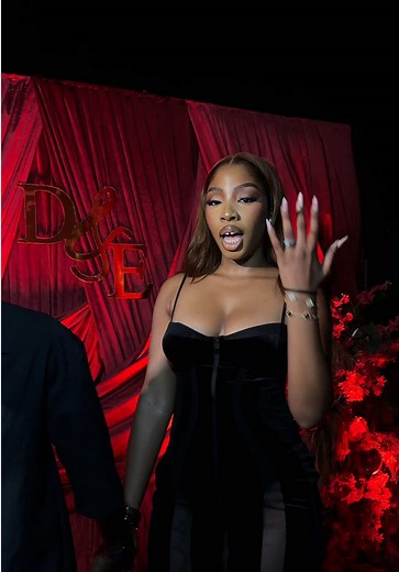 Choosing the Perfect Engagement Ring: A Complete Guide