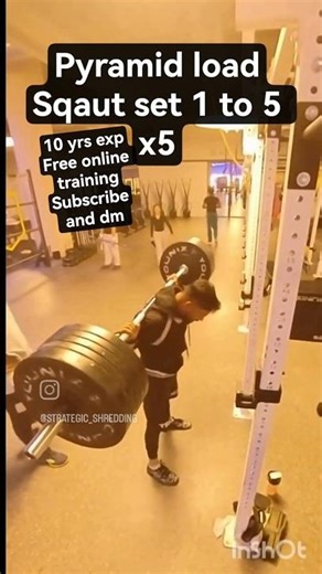 how to do proper squat pyramid sets always do lift pyramid load style. #dubai #gym #fitness