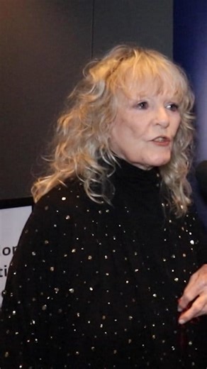 Petula Clark on her Christmas plans and children's charities. @rianahorner . . . . . . . . . . #PetulaClark #VarietyClubShowbusinessAwards #RianaHorner #VarietyClub #London #LondonBeautifulLife #GlobalBeautifulLife | LondonBeautifullife