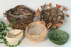 Two styles of random weave baskets for every level