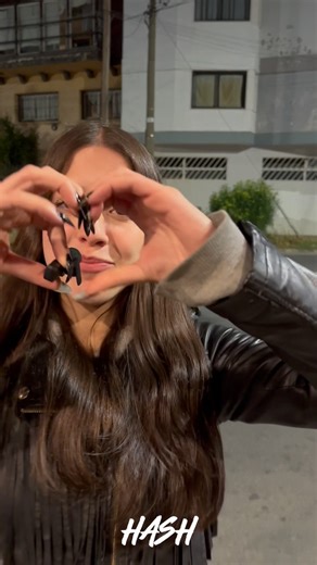 HASH on Instagram: "Feliz cumple hash. El 18 de enero de 2024 dos amigos comenzaron este proyecto llamado Hash Fest, nunca nos hubiéramos imaginado que podría llegar tan lejos. Detrás de hash existe un grupo enorme de personas que ayudaron desde el día 1 a que todo esto sea posible, y otras que se fueron sumando en el camino y nos ayudaron a formar esta hermosa familia. Gracias a todo los DJs que pasaron por nuestra cabina y nos dejaron noches inolvidables: @santiagodiehll , @dj_paulo_chaja , @m