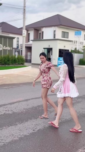 #ผู้หญิงมือสอง✌️ @ปรินทร์ญาดา.88 @โมเอิร์น