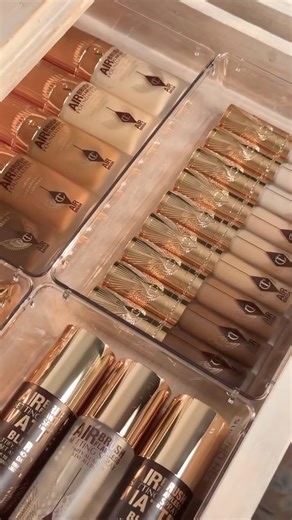 Charlotte Tilbury, MBE on Instagram: "🚨 LAUNCHING THIS WEEK! 🚨 Darlings, it’s time to make space in your vanity for my NEW! AIRbrush Flawless Blur Concealer! 👀✨ The rose gold packaging speaks for itself 😍 Delivering flawless-looking coverage that flexes with your skin and an instant lift effect in a tube, my NEW! AIRbrush Flawless Blur Concealer is the luxury complexion icon you’ve all been waiting for! 💫 Tap the link in bio to join my waitlist now! 🛍️ #CharlotteTilbury #AirbrushFlawless"