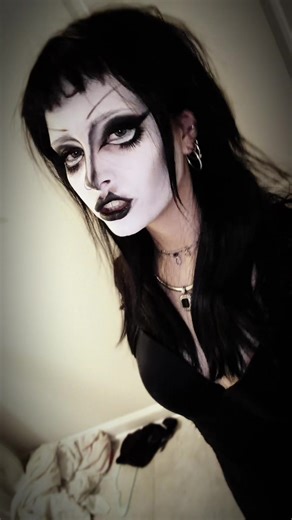 Exploring Goth and Trad Goth Makeup Styles