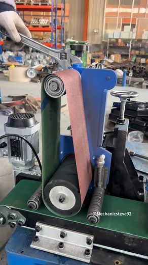 Deburring Machine in Action #DeburringMachine #PolishingMachine #MetalFinishing #SurfaceGrinding #LaserCutting #RustRemoval #ManufacturingProcess #SkilledWork #WatchTillEnd #ViralVideo | Mechanic Steve