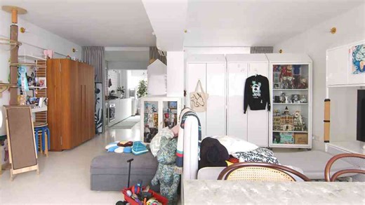 Singapore Graphic Designer’s Maximalist Apartment - 59sqm/635sqft
