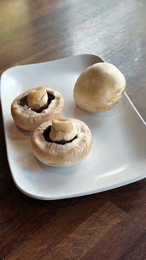 15 reactions | Blue crab stuffed mushrooms 奈 #bobchinnscrabhouse #seafoodrestaurant #bluecrab #bluecrabstuffedmushrooms | Bob Chinn's Crabhouse Restaurant | Facebook