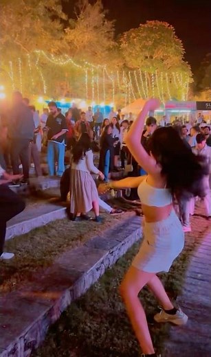 #PoisonBaby #Thamma #ThammaThisDiwali❤️ Malaika Arora Rashmika Mandanna #dance #shorts #trending #yt