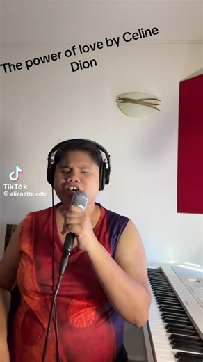 She so amazing 🥲 @alienette