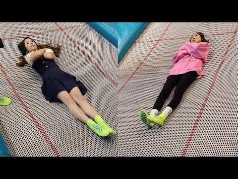 Beautiful Woman Tries Trampoline Extreme Sports#trampoline #happy #sports #stimulate
