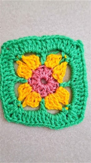 Colored crochet squares #crochet #crochetlessons #handmade