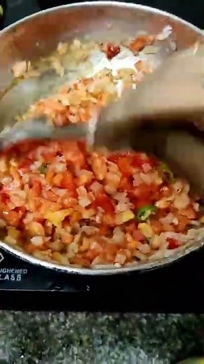 Bread sandwich with onion and tomato| 5min receipe🥪 Alamelu Subramanian #shorts
