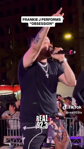 Frankie J Sings Obsession Live at Pershing Square