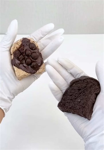 Chocolate Bubble Toast Squishy Review