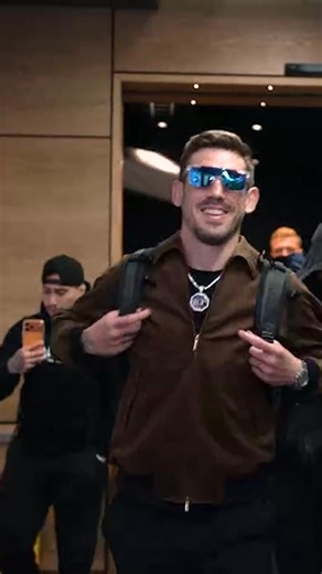 Allen has arrived to the arena! #UFCVancouver | Dana White