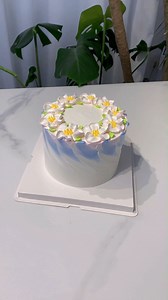 Get cake skills 🔥 gradient color thread ~ Learn cake baking teaching cake training cake coating love baking love life | Cake Make Tips