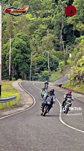 Turing Seru di Pulau Mandeh Sumbar