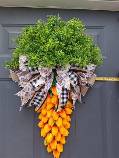 HANDMADE SPRING TULIP CARROT WREATH $85 FLORALS DECOR DESIGN | Home Decor | KSL Classifieds