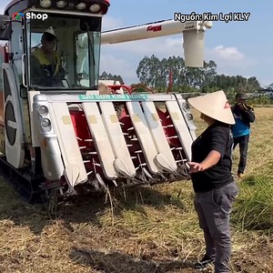 Test máy cắt lúa Hàn Quốc chỉ cần 1 người vận hành Nguồn: Kim Lợi KLy Bản quyền được bảo vệ và quản lý bởi MCV Network #MCVNetwork #MCVGroup #MCVMedia #kimloikly #netbiz #SpeedCouple #Viber #MCNYoutube | Bây Giờ Làm Sao?
