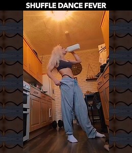 1.9M views · 57K reactions | Shuffle Dance Fever 掠 | F4ST | Facebook