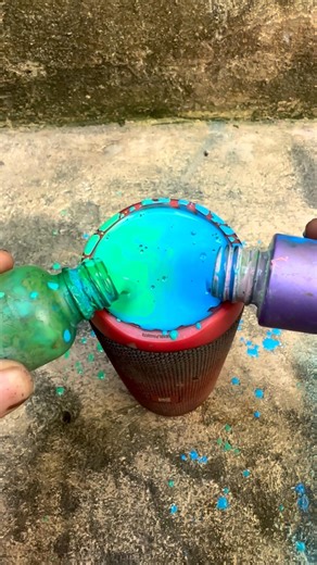 Green & blue testing on Jbl speaker 🔈 #shortvideo #speaker #jblbasstest