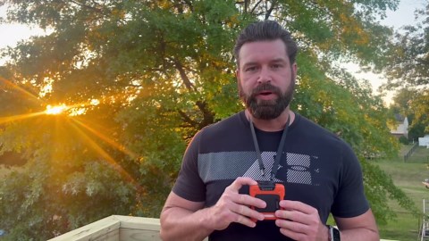 Waist Fan - 10000mAh Rechargeable, 24H Cooling, 16000RPM Strong Airflow, 3-Speed Portable Belt Fan with LED SOS & Red-blue Warning Light for Jobsite, Camping, Travel, Farming