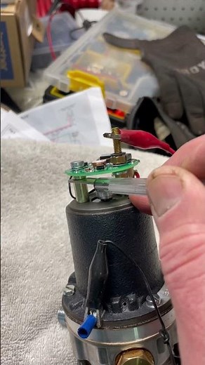 Adjusting the SU fuel pump