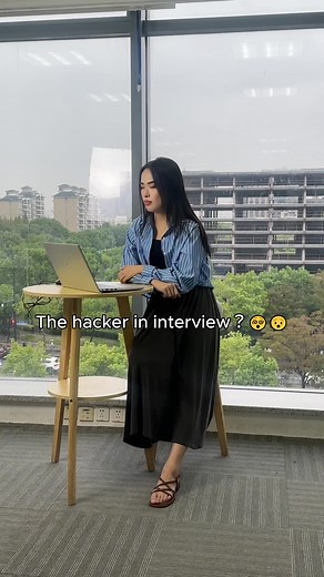 Work smarter, not harder.😲🙌 #jobinterview #jobseekers #aitools #interviewskills #interviewtips #job #jobhunt #offergoose #fyp #onlineinterview