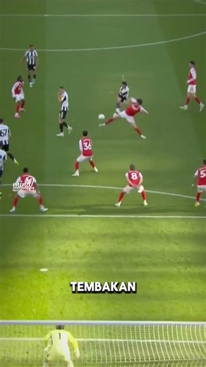 Nobody expected Arsenal fans to be this unhinged — and honestly? We're here for it. 😂👀