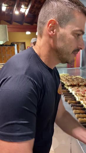 Domingo no Dourados Restarante é assim, qualidade e sabor em primeiro lugar. Venham curtir momentos agradáveis com seus smigo e fsmiliares. #viral #peixeassadonabrasa #espaçokids #restaurantepiracicaba @