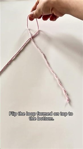 How to Make a Slip Knot | Crochet for Beginners 🧶